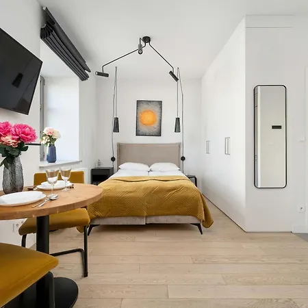 Cosy Ideal For Remote Working On Slodowa Island * Breslavia