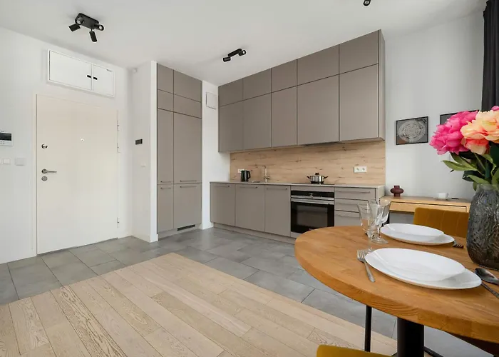 Cosy Ideal For Remote Working On Slodowa Island