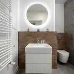 Cosy Ideal For Remote Working On Slodowa Island *